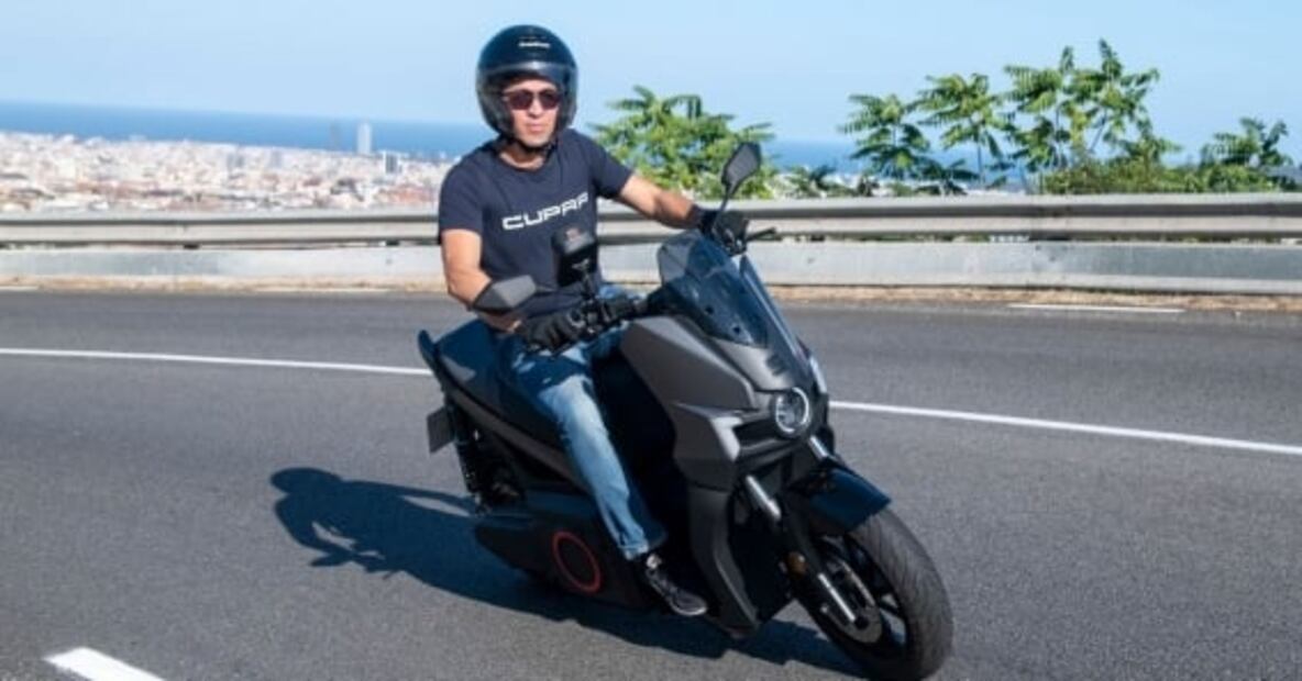 SEAT MÓ eScooter 125, así se maneja la primera moto eléctrica de la marca española