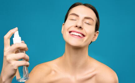 Cómo usar el fijador de maquillaje para un look de larga duración