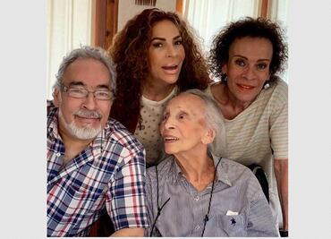 María del Sol despide a su hermano Alonso Echánove: "Tu partida deja partida mi vida"