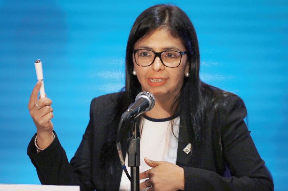 La ministra de Relaciones Exteriores de Venezuela, Delcy Rodríguez, advirtió ayer que su país no reconocerá ninguna resolución de la OEA (CARLOS JASSO. REUTERS)