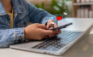 ONU pide que redes sociales adopten diseño seguro para niños; Meta logra acuerdo millonario y aplicará restricciones