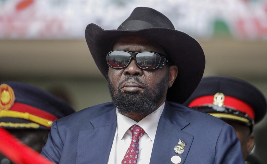 El presidente de Sudán del Sur, Salva Kiir, asiste a la ceremonia de juramento del nuevo presidente de Kenia, William Ruto, el 13 de septiembre de 2022. Foto: AP