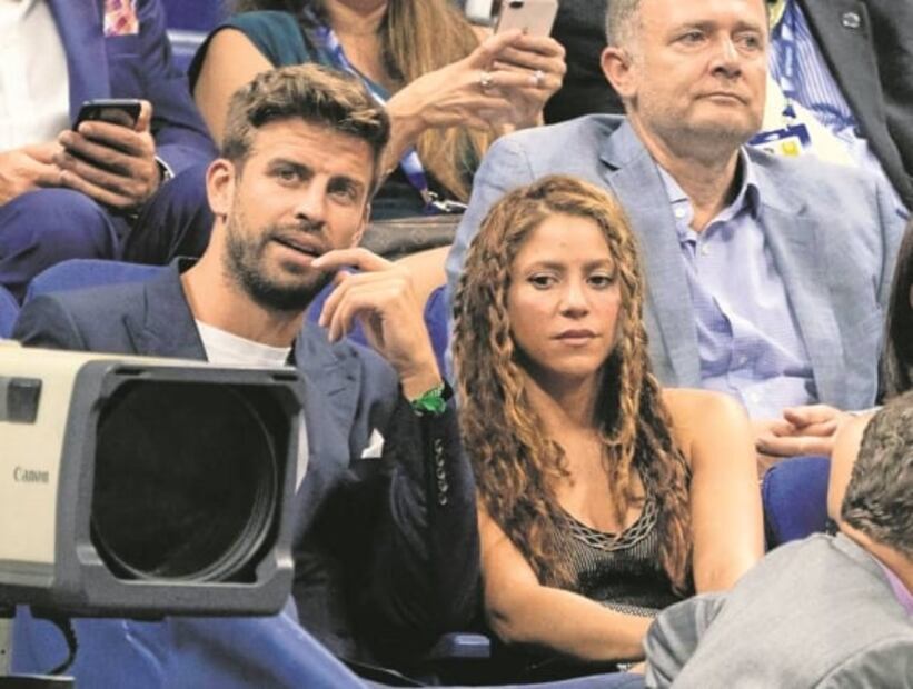 Avisa y anuncia que hoy renuncia