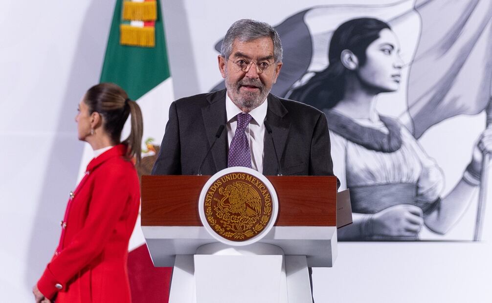 El canciller Juan Ramón de la Fuente confió en que habrá una relación respetuosa y eficaz con el próximo embajador de Estados Unidos en México, Ronald Johnson, designado por el presidente electo Donald Trump. Foto: Hugo Salvador / EL UNIVERSAL