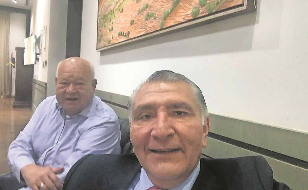 Víctor Castro Cosío y Adán Augusto López. Foto: Especial.