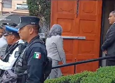 Consejera Ríos fue a la Corte a presentar “pruebas” por amparos contra libros de texto, revela AMLO