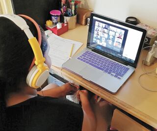 Estados promueven fin de curso virtual