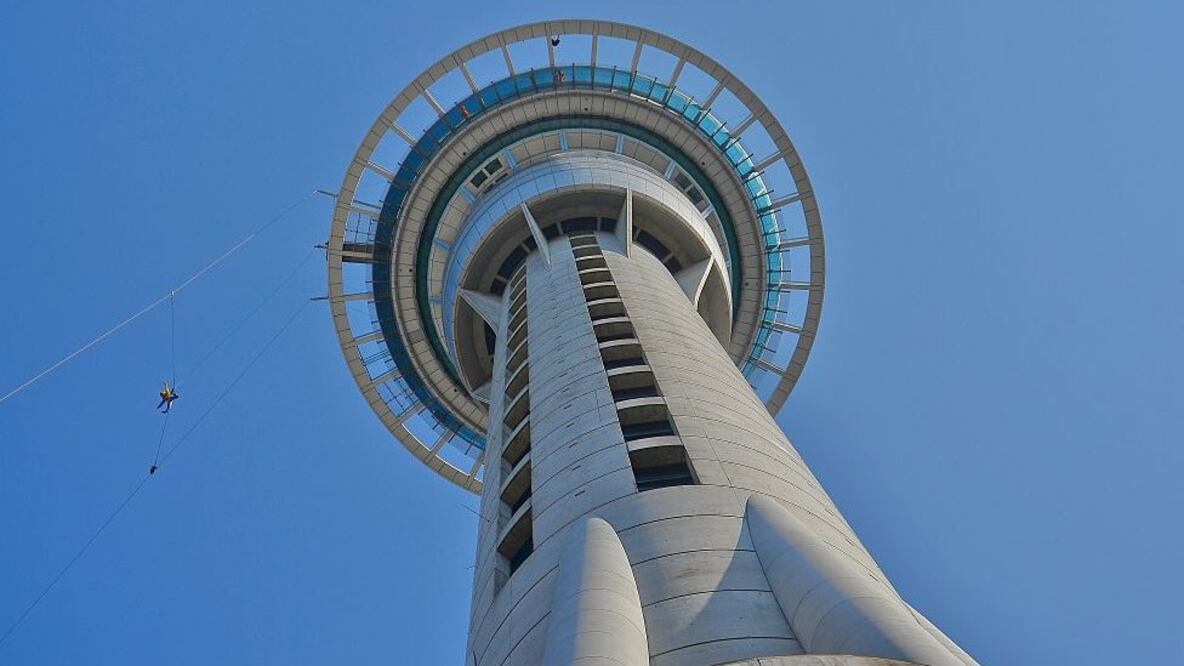 La Sky Tower de Auckland es el símbolo de la ciudad neozelandesa. Foto: Getty Images 