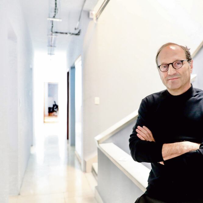 Miquel Adrià es director de Arquine y también encabeza el festival Mextrópoli, con Andrea Griborio. LUCÍA GODÍNEZ. EL UNIVERSAL