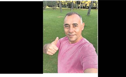 Secretario siente que le pisan los talones y cambia de look