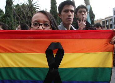 “Te dejan sin comer o dormir para cambiarte”, así son las terapias de conversión