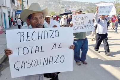 Pagan hasta la gasolina a líderes de los partidos