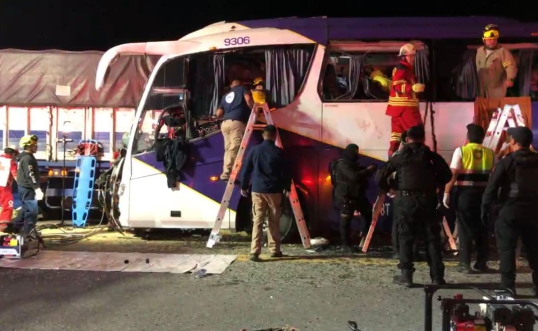 Choque en la carretera Zaragoza a Monterrey. Foto: especial