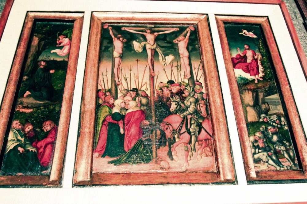 La muestra incluye obras de recintos internacionales, como La Crucifixión, del Museo Nacional de Bellas Artes de Cuba (NADYA MURILLO. EL UNIVERSAL)