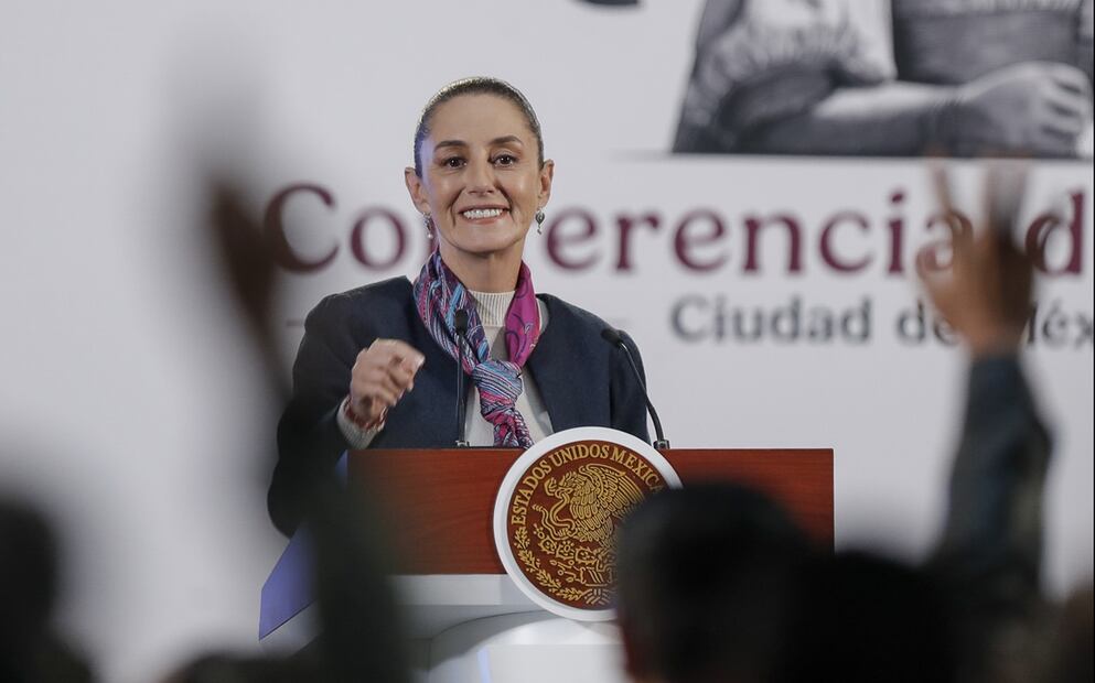 “Todos los mexicanos estamos tristes”, aseguró la presidenta Claudia Sheinbaum tras lamentar el deceso del beisbolista Fernando “El Toro” Valenzuela a los 63 años de edad en Los Ángeles. Foto: EFE