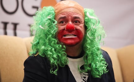 Actrices, políticos y periodistas apoyan a Víctor Trujillo 'Brozo' en polémica con Estefanía Veloz