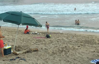 Aseguran que atienden problema de contaminación en playa Olas Altas de Mazatlán