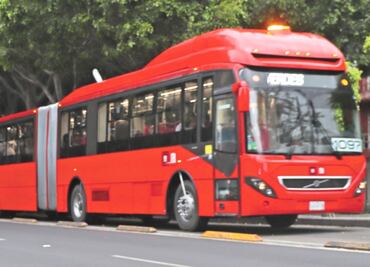 Restablecen servicio del Metrobús tras retiro de bloqueos de transportistas en CDMX