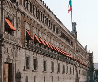 Un “retroceso”, crear figura de Gobernador de Palacio Nacional