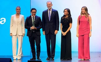 Astrofísico de la UNAM recibe Premio Princesa de Girona de España; resolvió uno de los mayores enigmas de la astrofísica