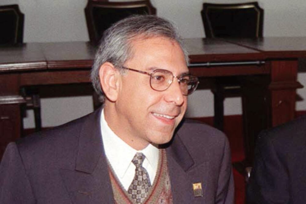 Debatir sobre matrimonio y familia no es un acto de provocación ni de ideología, afirmó el rector de la Universidad Pontificia, Ángel Flores (ARCHIVO. EL UNIVERSAL)