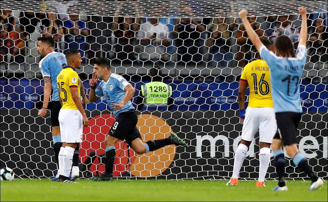Uruguay aplasta a Ecuador en su debut en Copa América