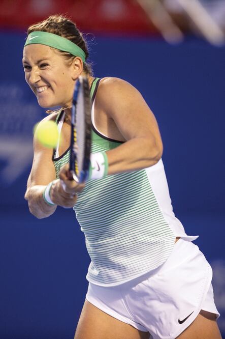 Victoria perdió el primer set, pero venció a Polona Hercog (JESÚS ESPINOSA. XINHUA)