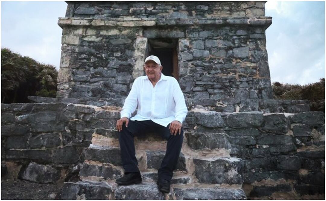 El presidente de México, Andrés Manuel López Obrador visita el Parque del Jaguar en Tulum. Foto: Especial