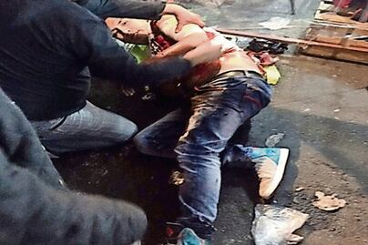 Choferes de microbús se agarran a golpes frente al pasaje en La Piedad, Michoacán