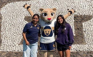 Pumas presenta a Goya, la nueva mascota del equipo femenil