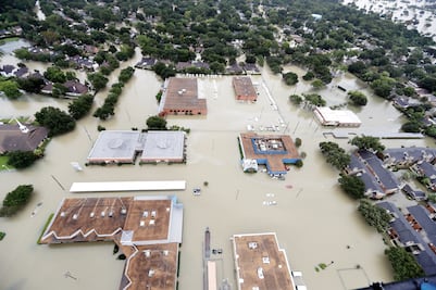 Sener descarta desabasto y aumento de precio de gasolina por “Harvey”