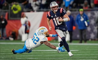 Los Patriots triunfaron en un lucido y disparejo encuentro de Comodines ante los Chargers