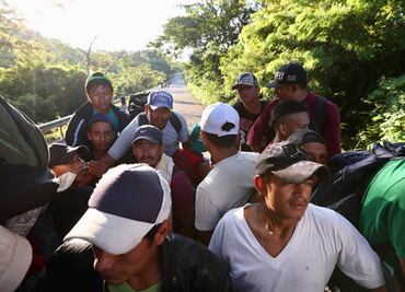 Milicias de extrema derecha declaran "guerra" a caravana migrante