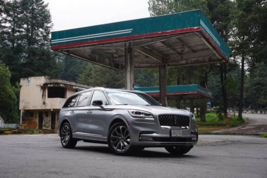 A prueba: Lincoln Aviator Grand Touring 2020, ¿El final de los autos de gasolina convencionales?