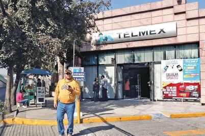 Slim quiere TV; Movistar y AT&T piden impedirlo