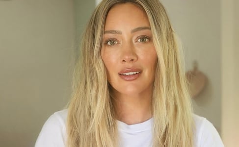 Hilary Duff, su aparición en “Rebelde” fue real, no IA