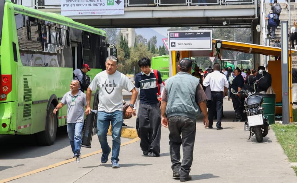 Con apoyo de la Red de Transporte de Pasajeros (RTP), habrá un servicio alterno de Tláhuac a Atlalilco y viceversa.
(12/09/26)
Foto: Karla Guerrero / EL UNIVERSAL
