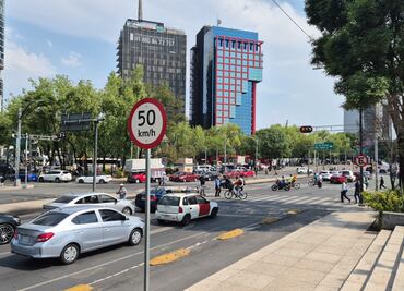 Integrantes de la CNTE liberan paso en Paseo de la Reforma; bloqueo duró 5 horas