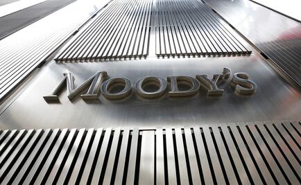 Moody's planea rebajar calificaciones a banco brasileño