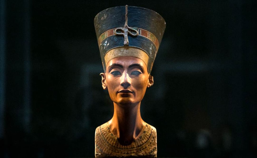 Nefertiti formó parte de la familia real de la dinastía XVIII de Egipto. Nació cerca del 1370 a.C. y murió aproximadamente en el 1330 a.C. (FOTO: Archivo / EL UNIVERSAL)