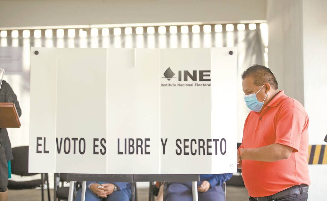 El INE ya anuló los 30 otorgamientos para funcionarios de casillas. Foto: ARCHIVO EL UNIVERSAL