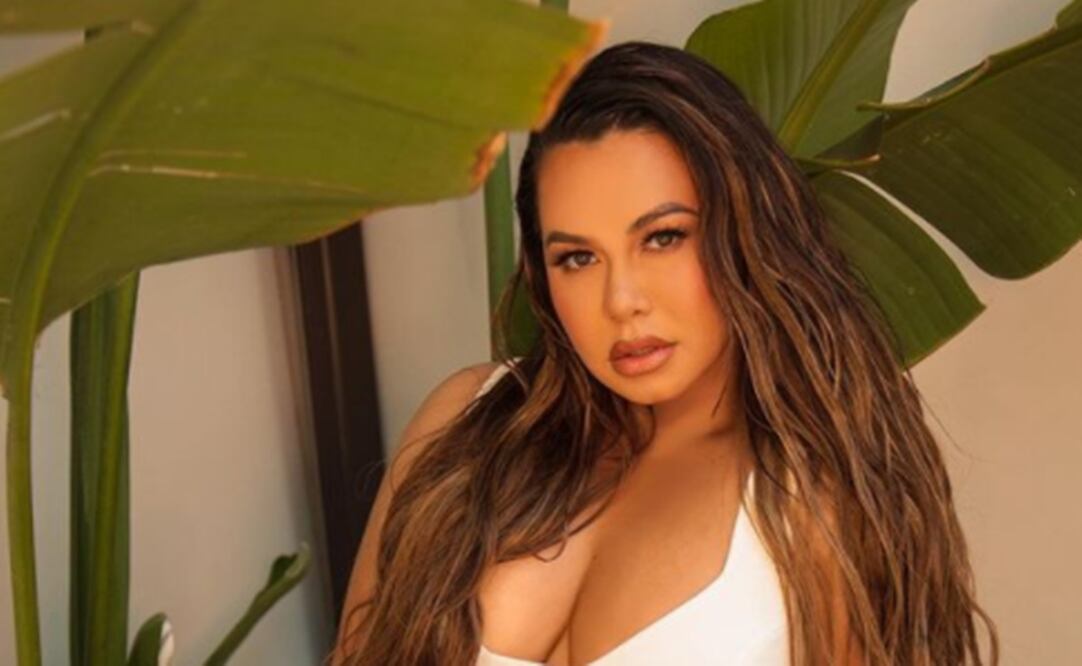 Chiquis Rivera promocionó producto en traje de baño. Vía Instagram 