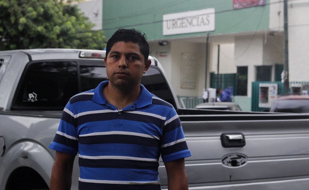 Familiares de víctimas reclaman a gasera falta de apoyo tras explosión en Iztapalapa. Foto: Fernanda Zamora