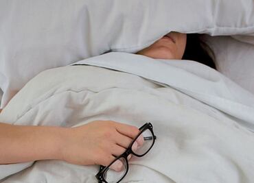 Tips para combatir los signos de una noche de desvelo