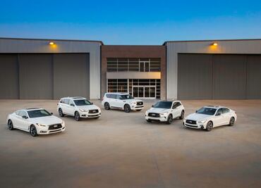 Infiniti presenta su alineación de 30 aniversario