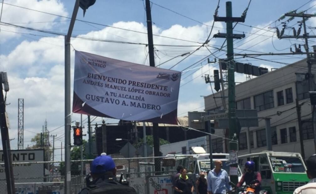 Abarrotan explanada de la GAM por evento de AMLO
