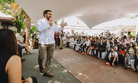 Apagones, producto del modelo obsoleto de CFE: Álvarez Máynez