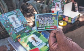 ¡Se quedaron sin Mundial, pero sí salieron en el álbum! Panini prepara corrección masiva