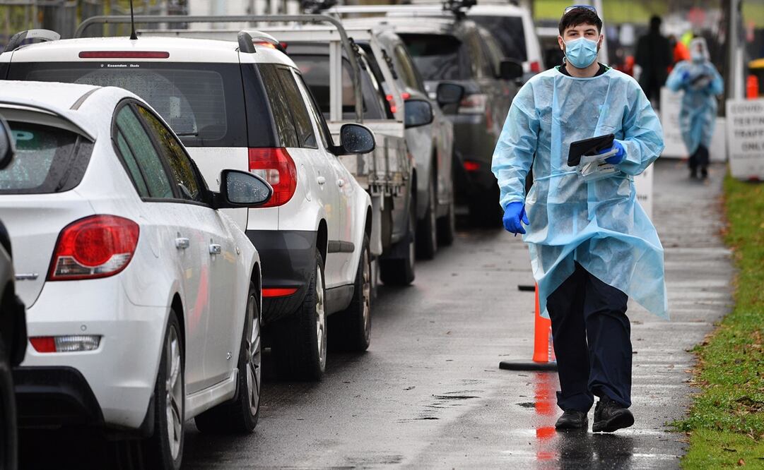 Por Covid-19, los residentes de Victoria están obligados a usar mascarillas faciales en interiores y exteriores. Foto: EFE