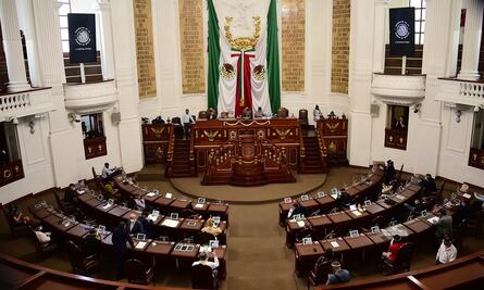 Congreso Capitalino rinde un minuto de silencio en memoria de Miguel Barbosa